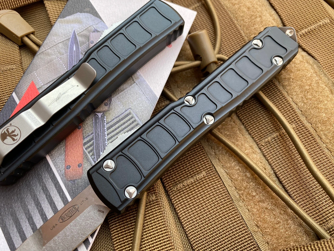 Microtech Ultratech II Bayonet Black Aluminum Body W/ Stonewashed Plain Edge Blade (3.4) 120II-10S 4 Microtech Ultratech II Bayonet Black Aluminum Body W/ Stonewashed Plain Edge Blade (3.4) 120II-10S - Image 4