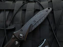 Microtech Socom Bravo T/E DLC Titanium And Carbon Fiber Body W/ DLC Plain Edge Blade (4") 261-1DLCTCFTIS 6 Microtech Socom Bravo T/E DLC Titanium And Carbon Fiber Body W/ DLC Plain Edge Blade (4") 261-1DLCTCFTIS -PrecisionBladesMicrotech IMG 8885 67526.1682545542