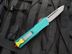 Microtech Combat Troodon T/E Bounty Hunter Edition Bounty Hunter Green Aluminum Body W/ Tri Tone Apocalyptic Full Serrated Blade (3.8”) 144-12BH -PrecisionBladesMicrotech IMG 9143 10817.1683056293