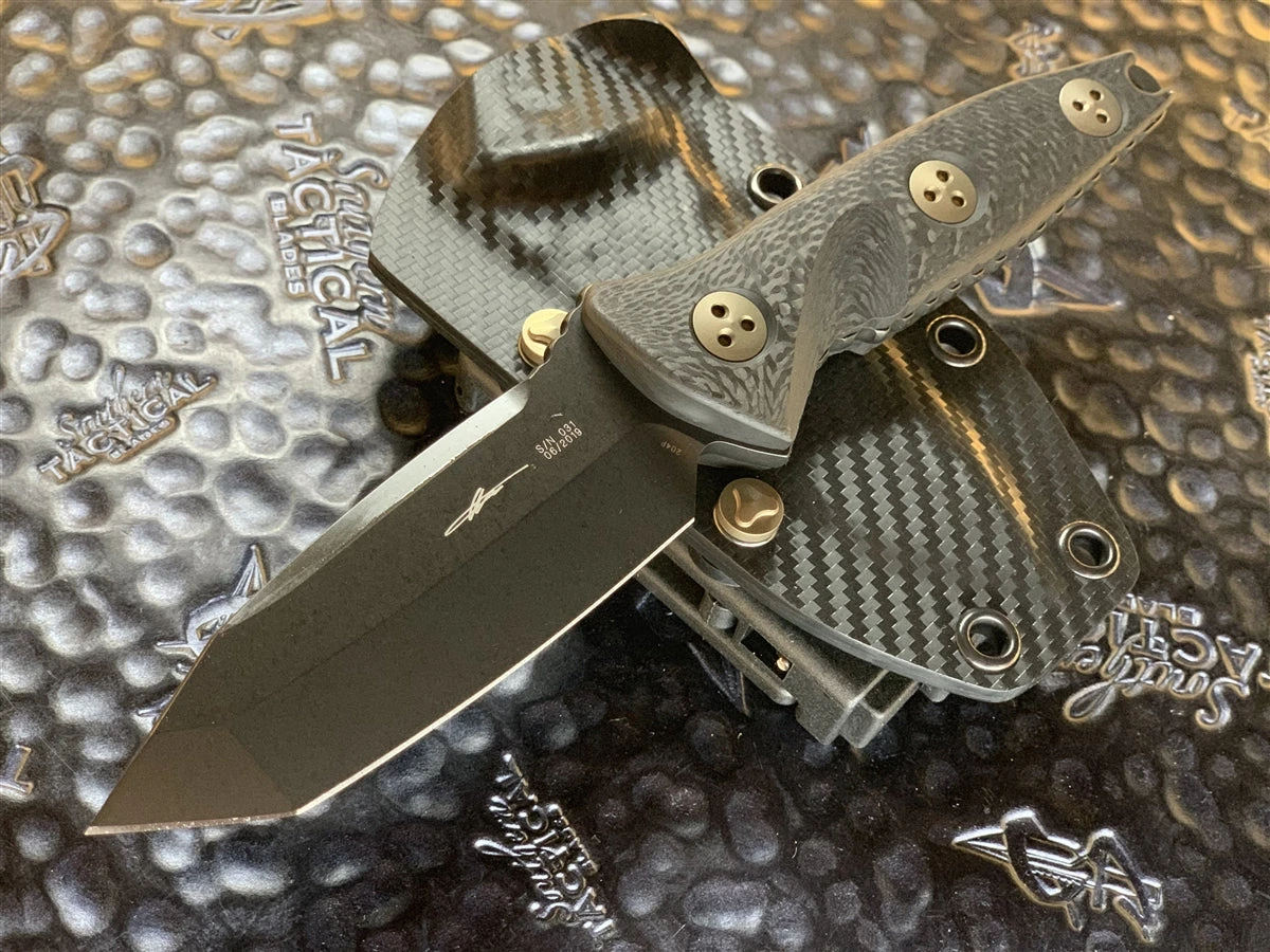 Microtech Socom Alpha Mini Tanto Edge DLC W/ Carbon Fiber Scales Signature Series 1 Microtech Socom Alpha Mini Tanto Edge DLC W/ Carbon Fiber Scales Signature Series