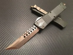 Microtech Signature Series Combat Troodon Hellhound Tanto Bronzed Standard OD Green