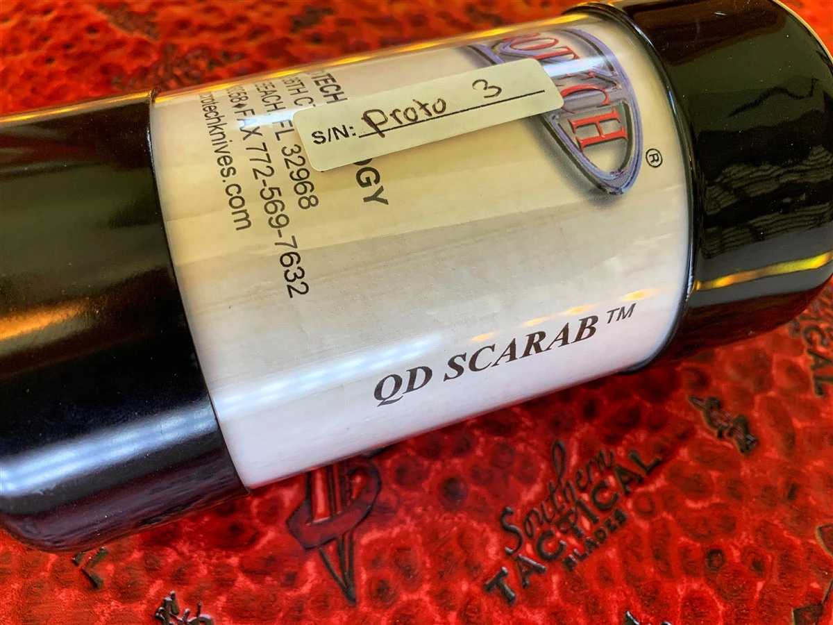 Microtech QD Scarab Prototype, Single Edge, Hand Rubbed Satin Standard Serial 003 4 Microtech QD Scarab Prototype, Single Edge, Hand Rubbed Satin Standard Serial 003 - Image 4