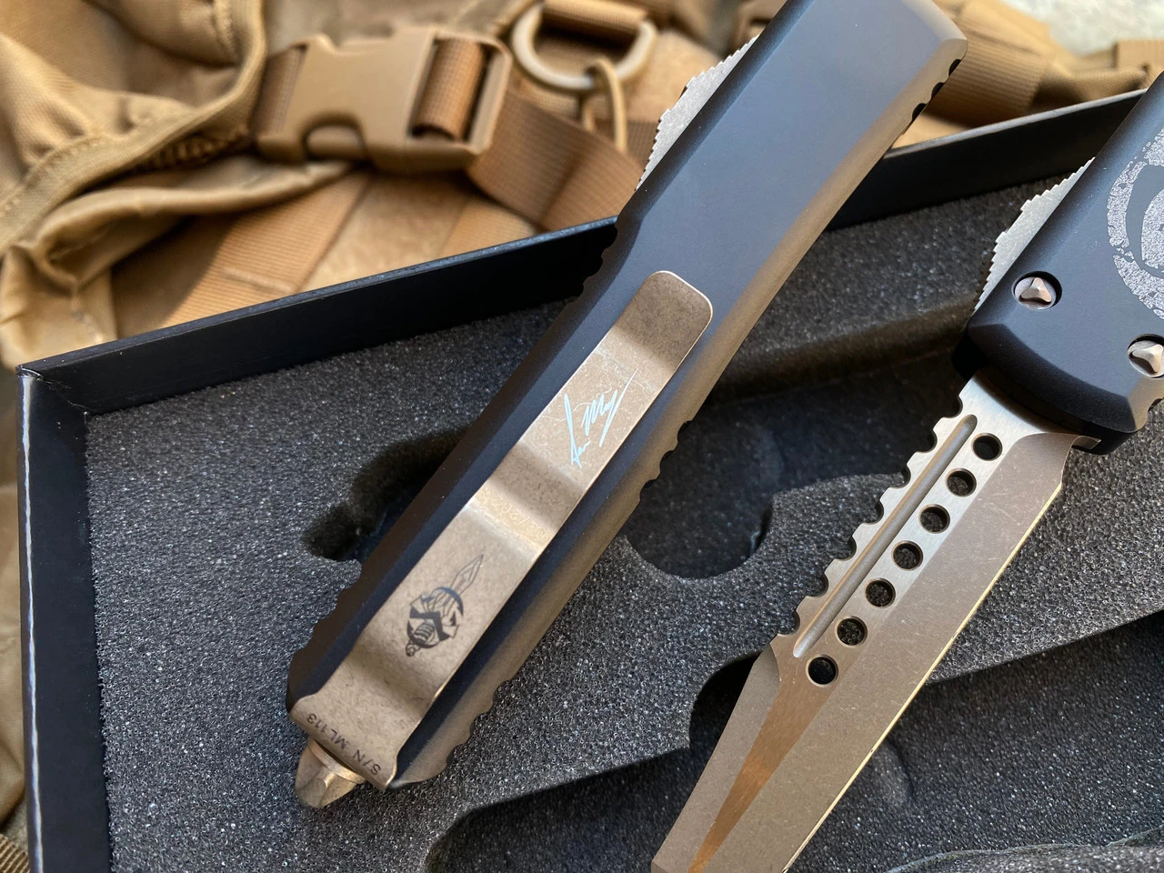 Microtech Molon Labe Ultratech Warhound And Hellhound Set 119-13SETMLS 5 Microtech Molon Labe Ultratech Warhound And Hellhound Set 119-13SETMLS - Image 5