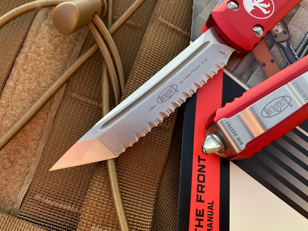Microtech Ultratech T/E Red Aluminum Body W/ Stonewashed Full Serrated Blade (3.4”) 123-12RD 2 Microtech Ultratech T/E Red Aluminum Body W/ Stonewashed Full Serrated Blade (3.4”) 123-12RD - Image 2