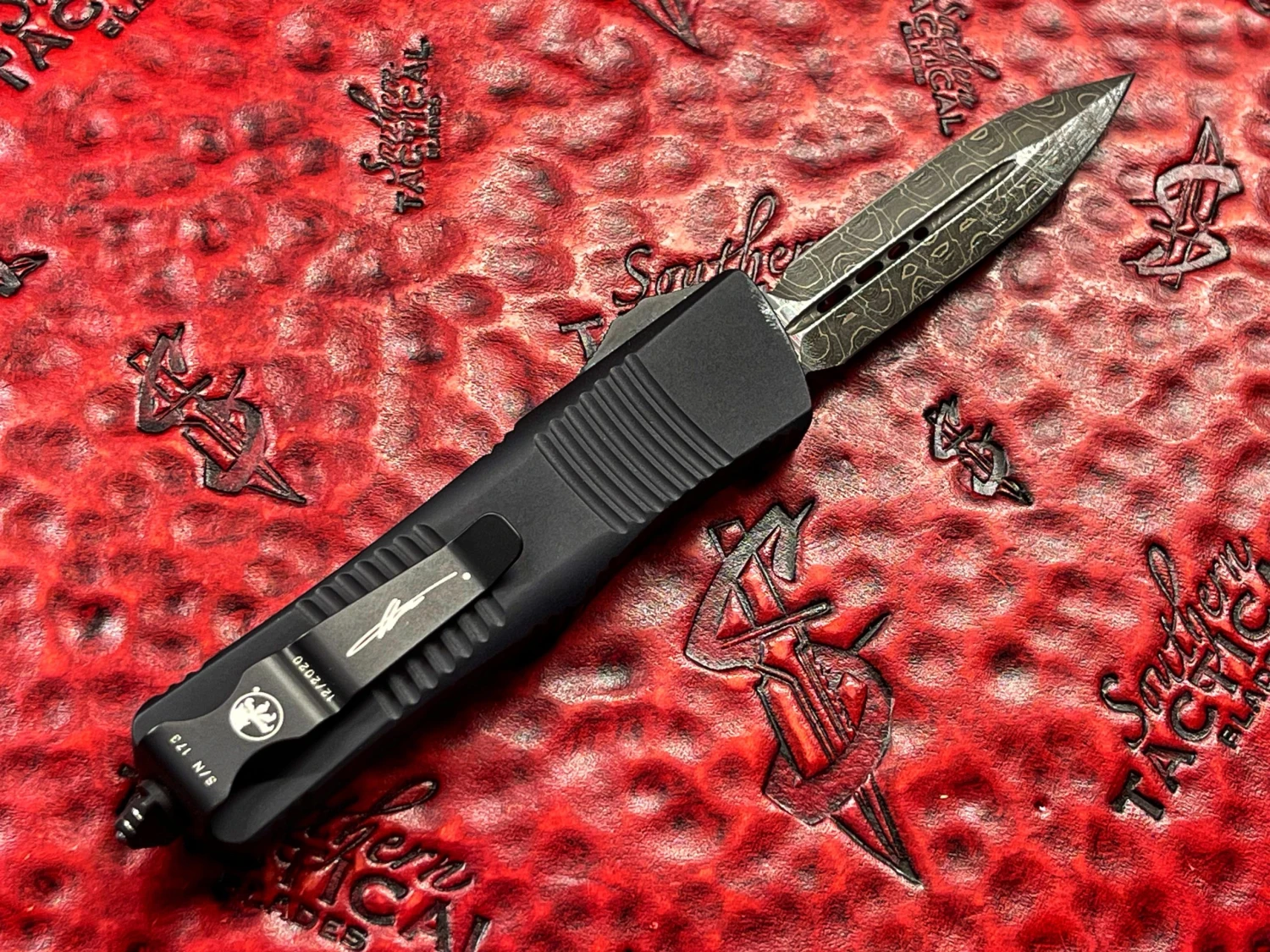 Microtech Troodon Double Edge Damascus Signature Series Ringed Titanium Hardware 2 Microtech Troodon Double Edge Damascus Signature Series Ringed Titanium Hardware - Image 2