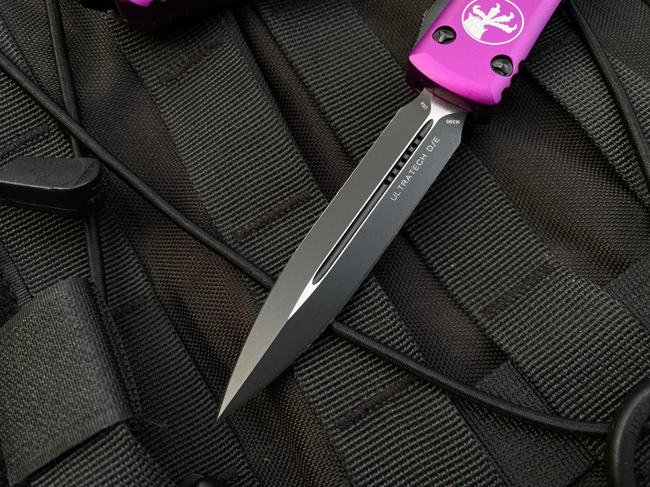 Microtech Ultratech D/E Violet Aluminum Body W/ Black Plain Edge Blade (3.4”) 122-1VI 2 Microtech Ultratech D/E Violet Aluminum Body W/ Black Plain Edge Blade (3.4”) 122-1VI - Image 2