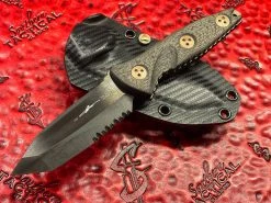 Microtech Socom Alpha Mini Tanto Part Serrated DLC W/ Carbon Fiber Signature Series