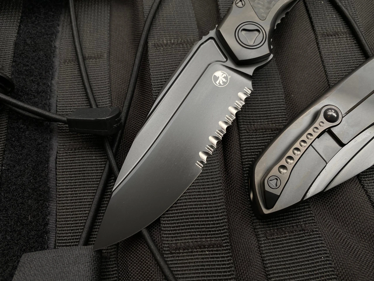 Microtech Anax S/E Integral Folder Full DLC Titanium Carbon Fiber Inlaid Body W/ DLC Partially Serrated Blade (3.69”) 190C-2DLCTCFITI 2 Microtech Anax S/E Integral Folder Full DLC Titanium Carbon Fiber Inlaid Body W/ DLC Partially Serrated Blade (3.69”) 190C-2DLCTCFITI - Image 2