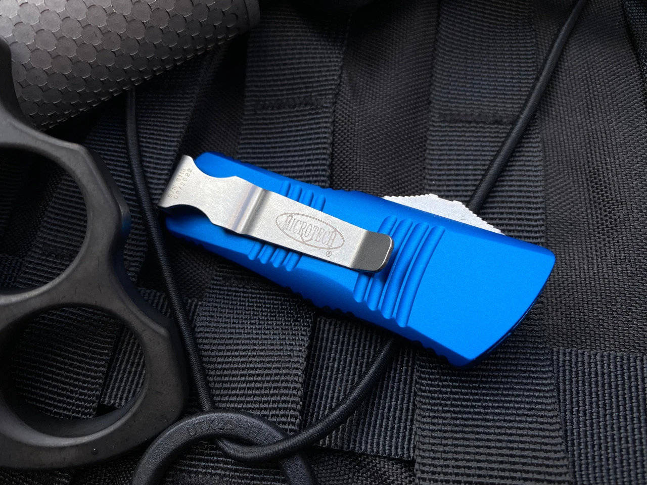 Microtech Mini Troodon D/E Blue Aluminum Body W/ Stonewashed Plain Edge Blade (1.99”) 238-10BL 2 Microtech Mini Troodon D/E Blue Aluminum Body W/ Stonewashed Plain Edge Blade (1.99”) 238-10BL - Image 2