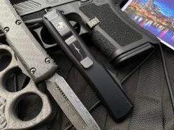 Microtech Ultratech D/E Carbon Fiber Damascus 122-16CFS -PrecisionBladesMicrotech image fd00a133 41e2 4db8 9697 2f668172c6aa 49790.1680805472